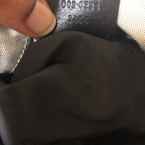 - Authentic Gucci Backpack canvas nylon leather beige and black - Picture 6 of 16